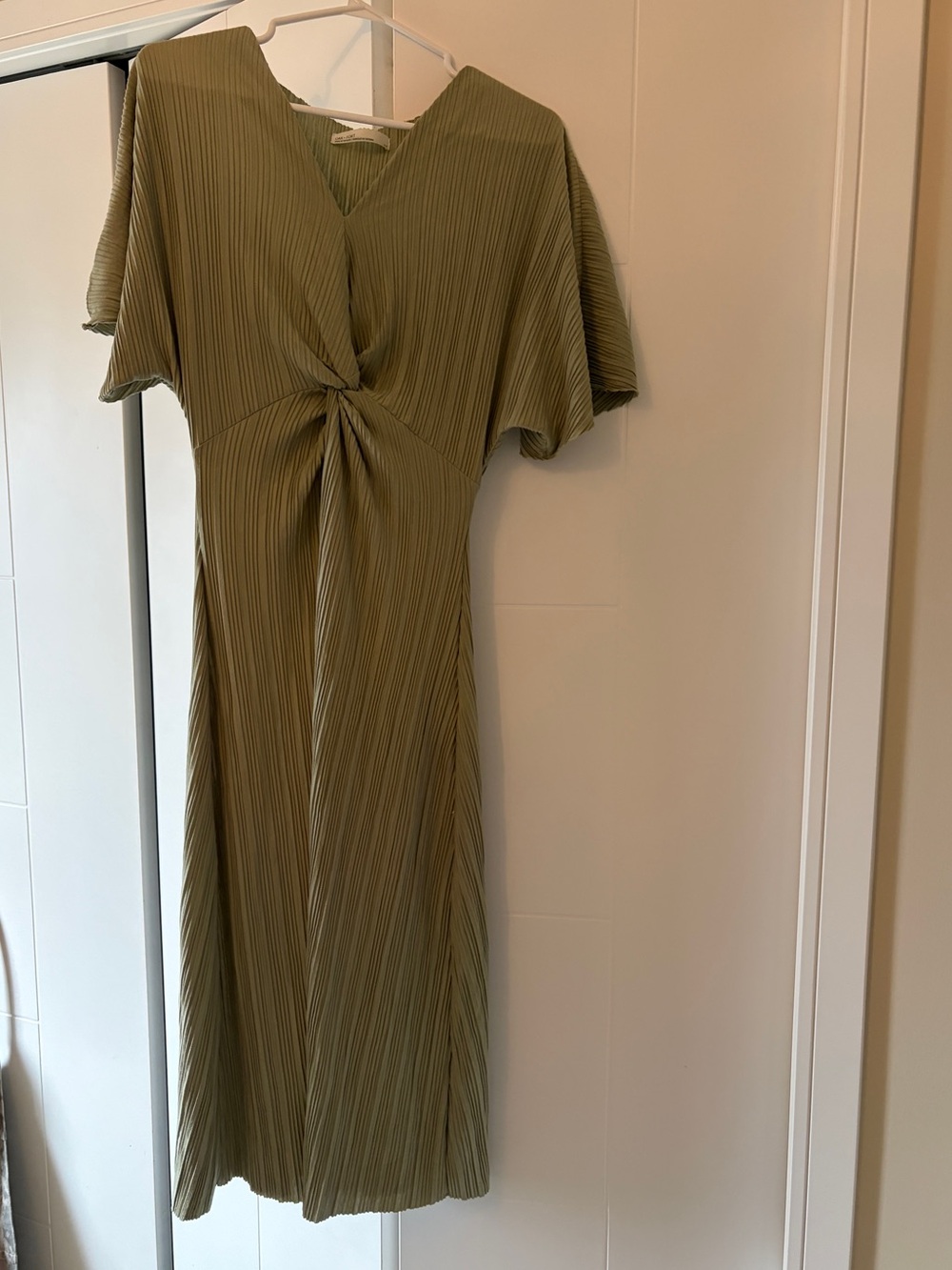 OAK + FORT Olive Twist-Front Pleated Midi Dress